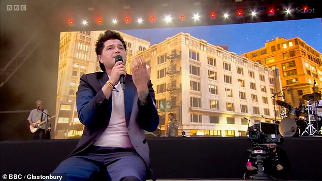 The Script paid an emotional tribute to late guitarist Mark Sheehan on Saturday as they took to the stage at Glastonbury