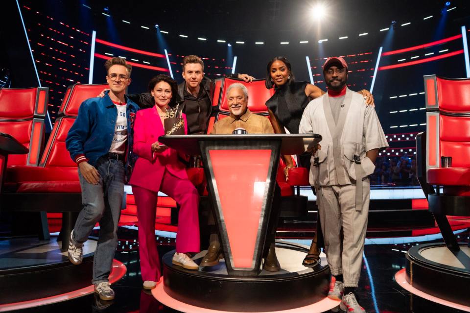 The Voice UK judges and host celebrating Sir Tom Jones's birthday.