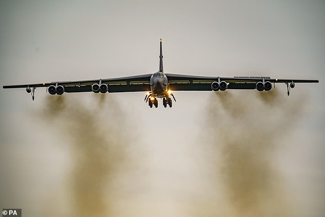 A United States Air Force (USAF) B-52 bomber