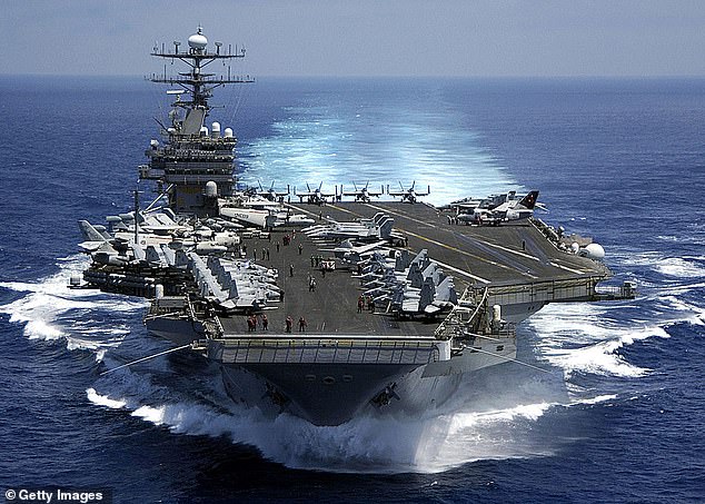 The Nimitz-class aircraft carrier USS Carl Vinson (CVN 70) March 15, 2009 in the Indian Ocean