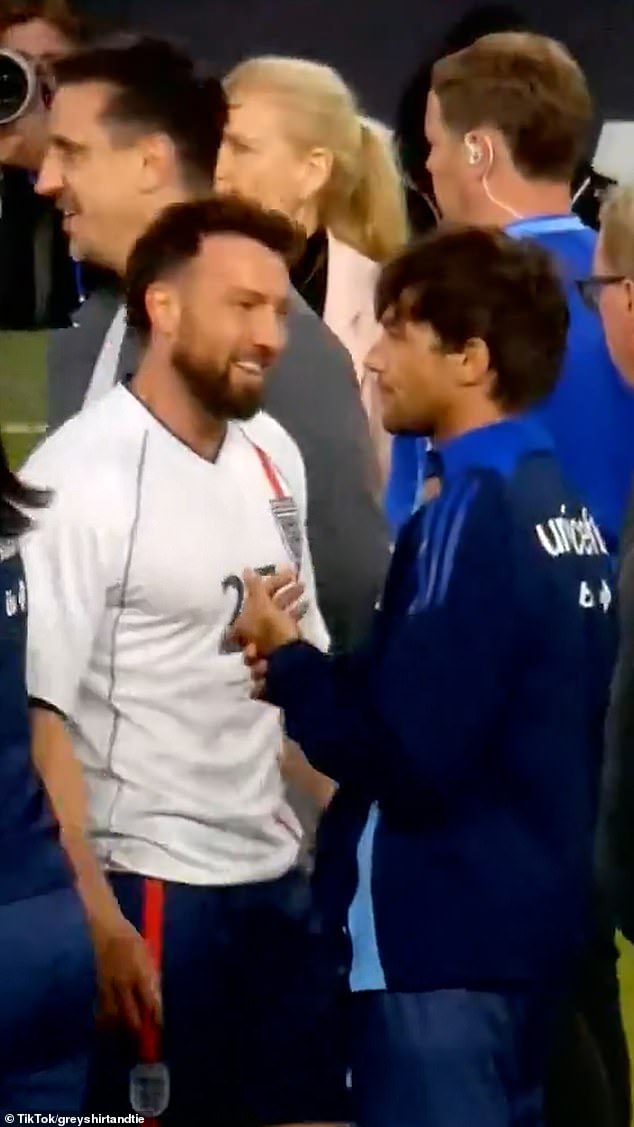 It comes just days after MailOnline exclusively revealed the One Direction singer (R) brutally snubbing former Made In Chelsea star Sam (L) after the full-time whistle blew at Soccer Aid