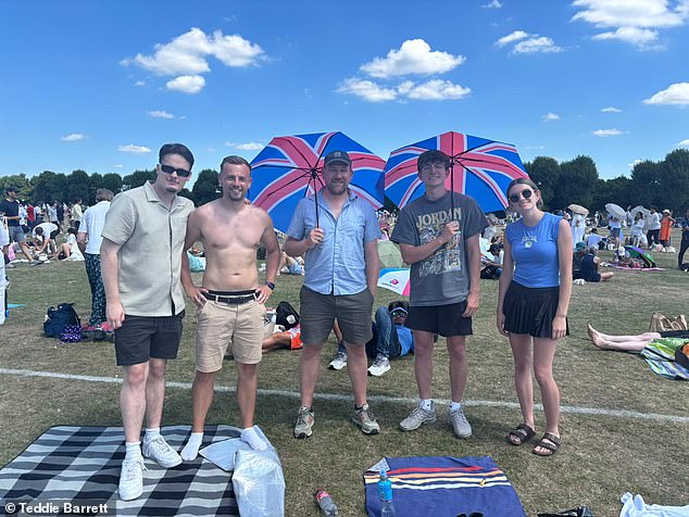 Also there yesterday were Bart, Kiah and Cohen, who travelled from Milwaukee in the US and have been crossing Europe for the past fortnight - and who mingled with Britons Brad and Ben