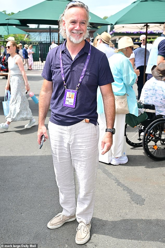 Chef Marcus Wareing meanwhile kept things casual amid the heatwave, opting for a blue polo skirt and cream trousers