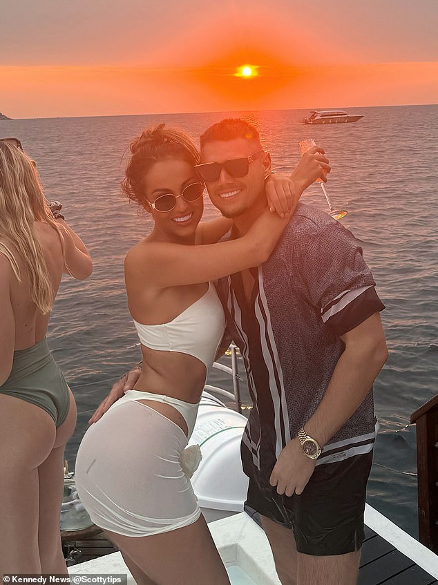 Now Scott is planning a fresh start in Manchester with Jordi, who he met on Instagram in late 2024