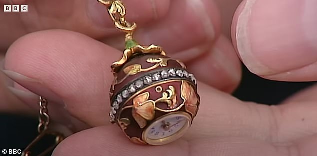 Expert Richard Price met with a woman who had brought in a gorgeous Swiss ball watch she had inherited after a 'very dear friend' passed away