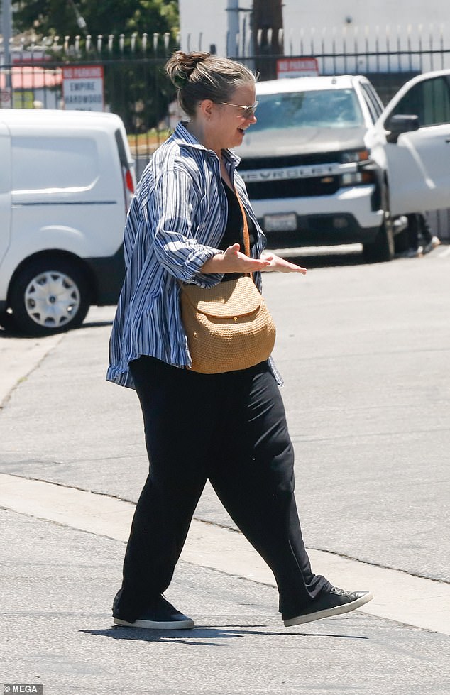 Formerly an actress, Bridget continued to display her dramatic weight loss as she's shed noticeable pounds in recent months