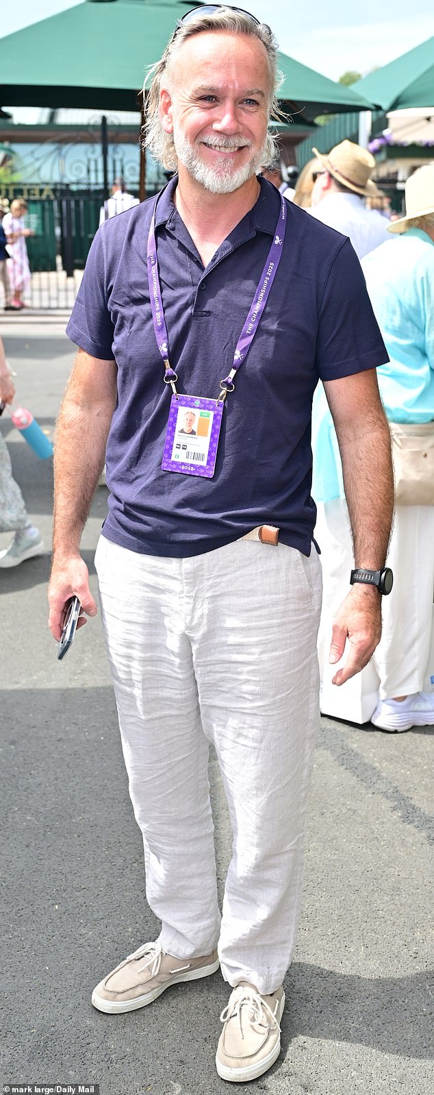Marcus Wearing set out to impress with his linen trousers, but the heavy creasing let the chef down