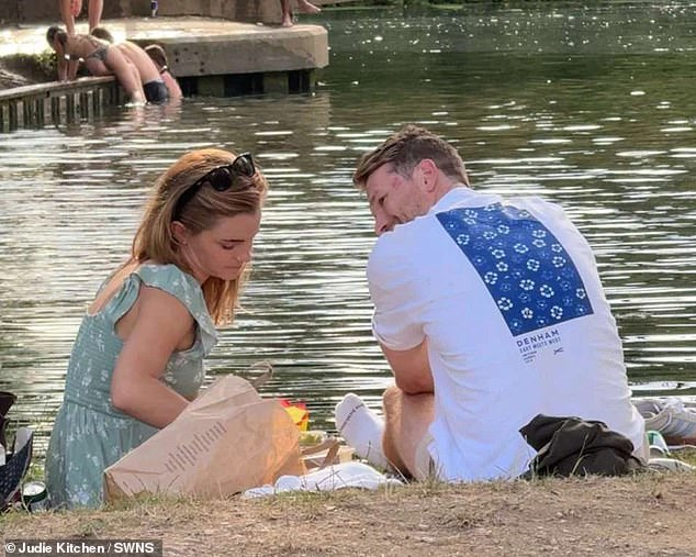 Emma, who is studying for a part-time Master's degree at Oxford, opted for a stylish green and white printed dress as she relaxed with her new companion