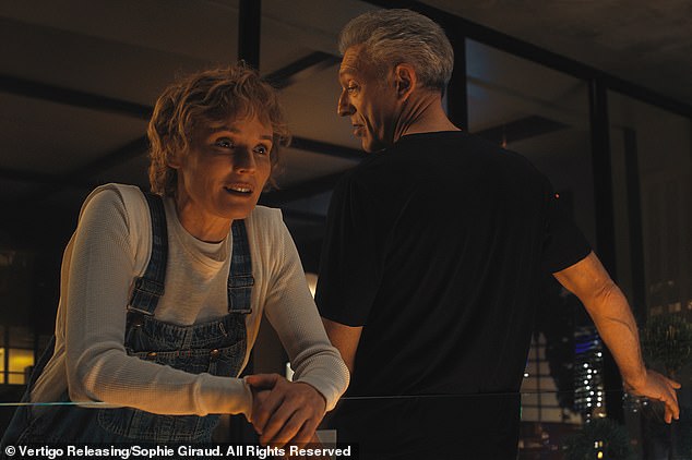 Believe it or not, Cronenberg at first manages to parlay this exceedingly macabre premise into biting black comedy, when Karsh explains his business to a blind date