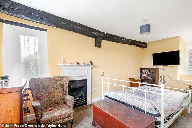 The estate agent suggests holiday let could prove very popular given its close proximity to popular towns Clevedon and Portishead
