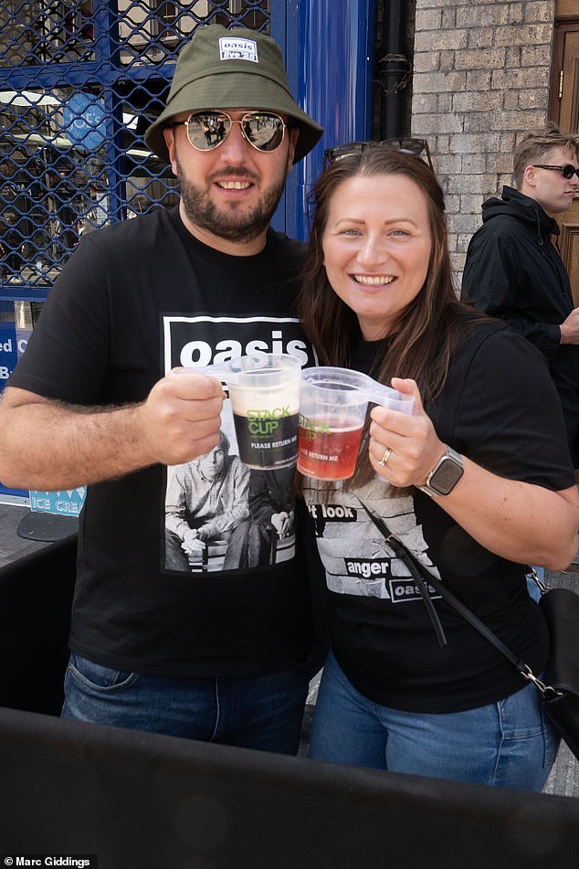 Fans downed drinks and soaked up the 'electric' atmosphere in the lead-up to the concert