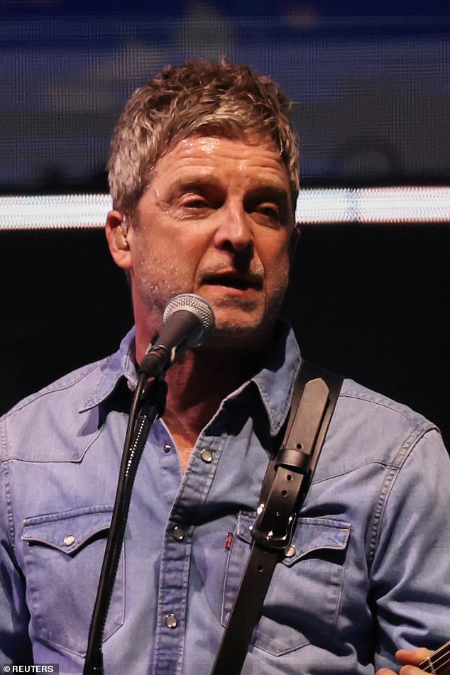 Noel appeared emotional as he performed Half The World Away and even stopped singing for a few bars at one point