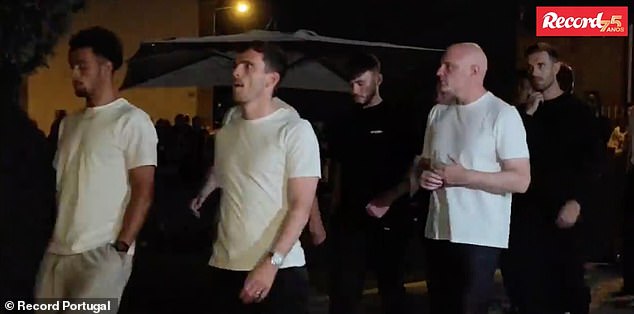The players were given a round of applause by locals as they passed through the streets of Gondomar to Jota's wake