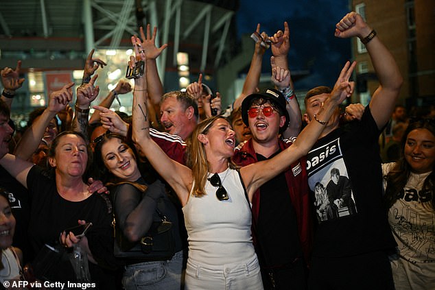 Crowds were seen gathered outside the stadium amid the overwhelming demand for the show