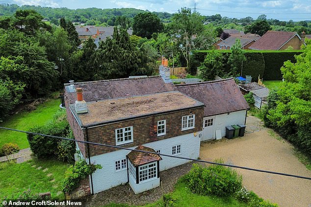 Eric Abbott has hit out after the new owners of the property he and his family lived in for more than 60 years applied to have it torn down