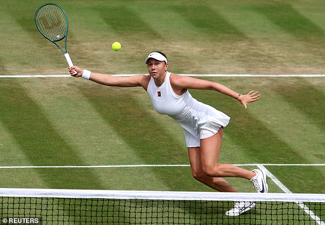Anisimova battled hardily through her match-up with Hungarian player Dalma Galfi