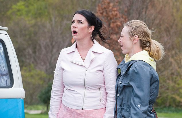 Kelli said: 'I'm not going to lie when I was at Emmerdale to my knowledge, one of the highest paid actors was on a thousand pound episodes'