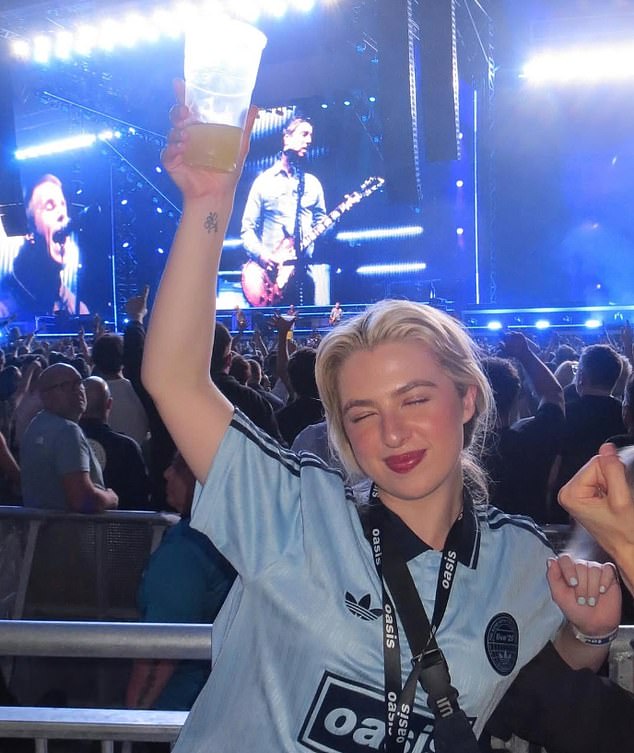 Noel's daugher Anais Gallagher (pictured) was among those enjoying Friday night's concert
