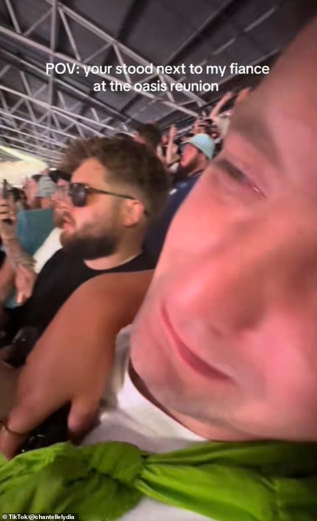 Fans of the iconic band were blown away after the reunion tour kicked off on Friday