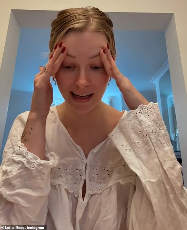 She has reportedly written diaries since she was a teenager and will be using them for reference on her past as she is said to not be holding back on the trut