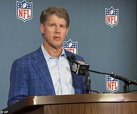 Kansas City Chiefs owner Clark Hunt speaks on behalf of the NFL's special committee on ownership policy in Eagan, Minn., Tuesday, Aug. 27, 2024. (AP Photo/Dave Campbell)