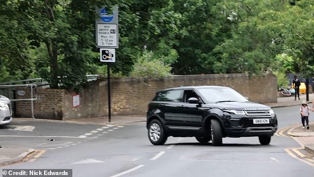 Pictured: A Range Rover attempting to reverse out of the LTN zone on Vanbrugh Hill to avoid a fine