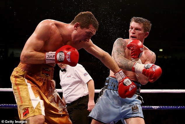 It marks Hatton¿s first professional bout since 2012, when he was stopped by Vyacheslav Senchenko (left)