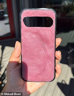 O2 hopes it will remind holidaymakers to take as much notice of their skin while on holiday as they do their phone