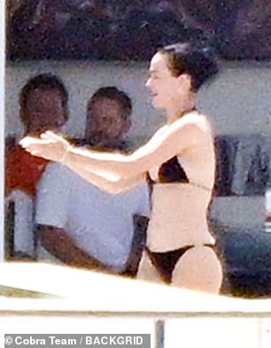 She clapped toward her daughter
