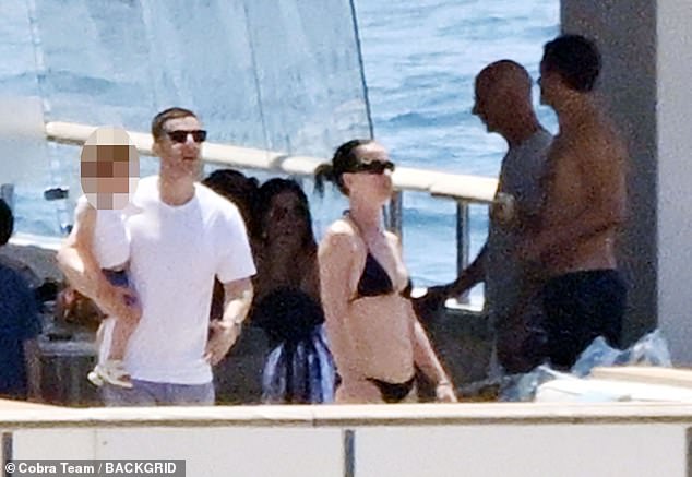 Katy was seen admiring the stunning sights of the Mediterranean
