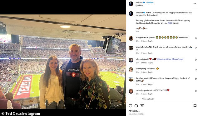 Senator Ted Cruz with his wife and one of his daughters