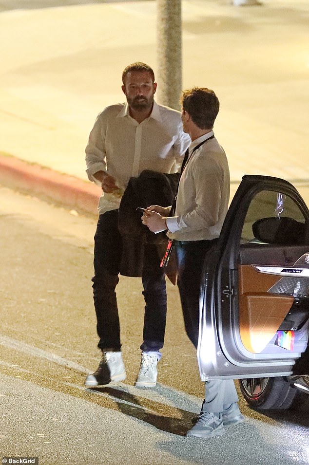 While Affleck has yet to publicly respond in regards to the new song, he was spotted having dinner with a friend at the West Hollywood hotspot Steak 48 on Monday.