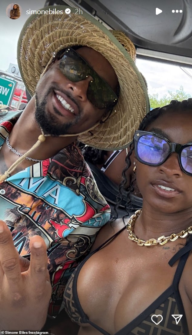 She also shared a few photos to her Instagram Stories, including one of her and Jonathan