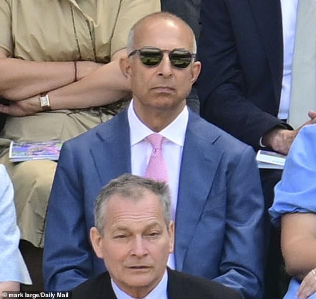 He was appointed Non-Executive Director to the Bank of England¿s Court of Directors, before becoming Senior Independent Director