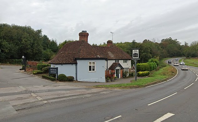 Police surrounded the Park Gate Inn in Hollingbourne, Kent last night, after armed cops shot a man