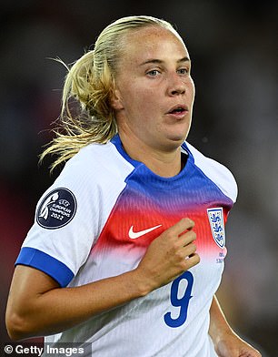 Beth Mead is one of the sharp prongs of England's attack