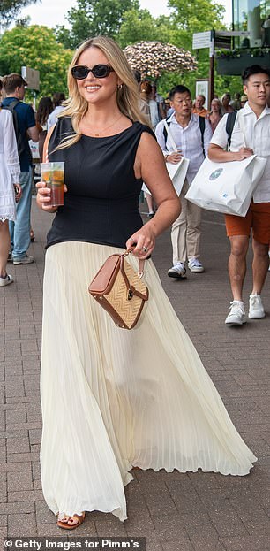 Emily was among the stars arriving to Wimbledon, sporting a very stylish black and white gown