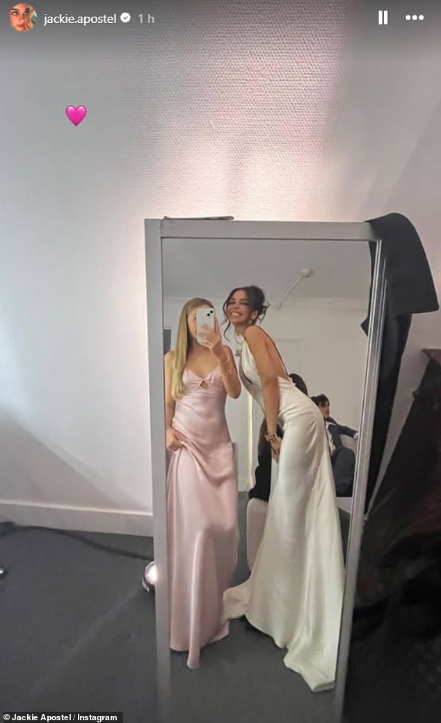 Jackie also shared a photo of her and Harper backstage at Victoria's Paris Fashion Week show in September last year