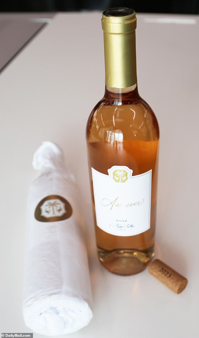 Many sippers on the FEMAIL team agreed, and we noticed that it left a somewhat uncomfortable sensation at the back of our throats after swallowing and left a strong, acidic taste in our mouths well after tasting
