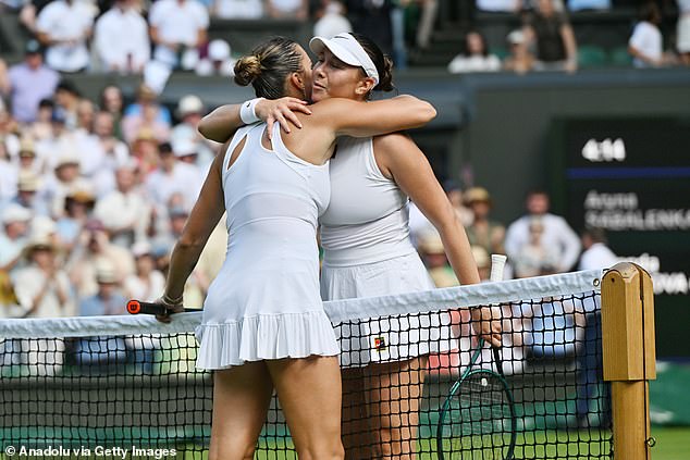 The two stars embraced after the match, which Anisimova won 6-4, 4-6, 6-4 to reach the final