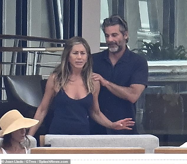 The hunk doted on the actress as he was seen giving her an apparent back massage