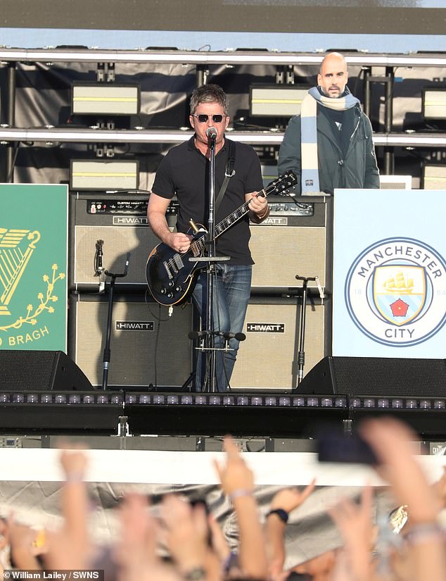 Fans were treated to Morning Glory, Some Might Say, Cigarettes and Alcohol , and Supersonic before Noel's acoustic set