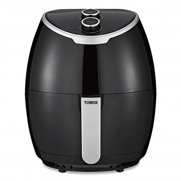 The T17061BLK Tower 4Ltr Manual air fryer is pictured