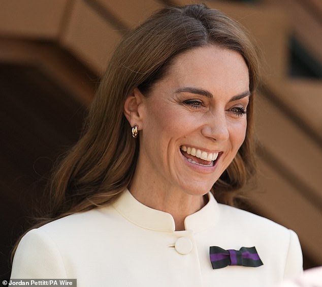 The 43-year-old royal opted for a glowing makeup look for the occasion, complete with a smoky eye