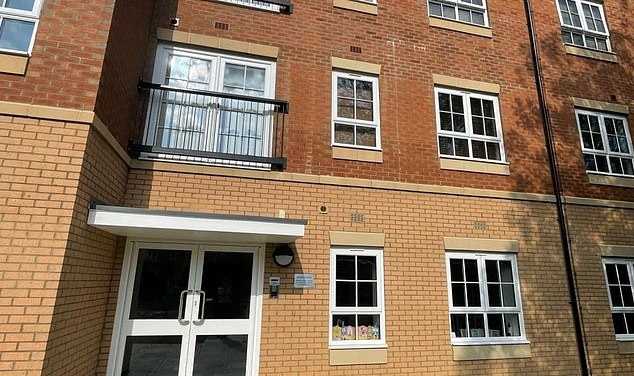 This spacious two-bedroom flat is the only home on Purplebricks¿ most-viewed list with an asking price below £100,000