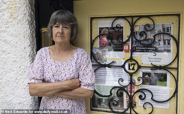 Grappling with the separation, which eventually took four years as Una fought to keep the family home she inherited in her name