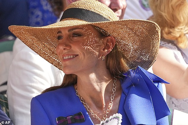 Kate dons a stylish wide-brimmed hat as she watched the Wimbledon final this afternoon