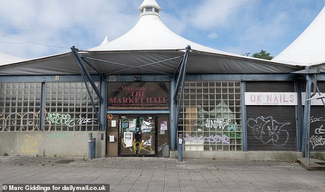 Attempts to revive Swindon's Tented Market appear to have ground to a halt with the building lying empty