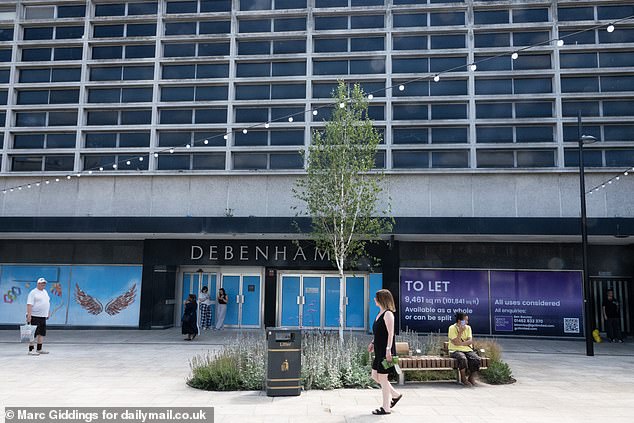 One of the town's main shopping streets is almost completely deserted as shoppers either buy online or flock to out-of-town shopping centres