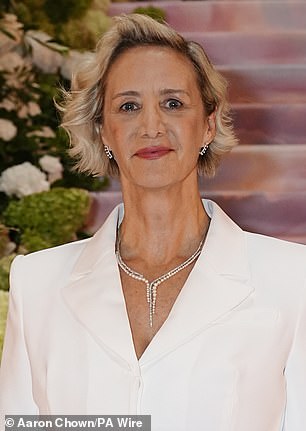 Emmy-nominated actress Janet McTeer will take over from the late Maggie Smith as Professor McGonagall in the highly-anticipated HBO adaptation